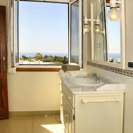 Casa Juanita Puerto Calero